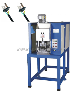 三（sān）平腳插頭壓（yā）接機